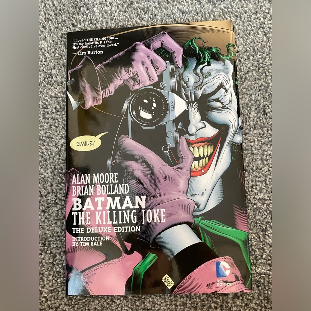 DC Batman: The Killing Joke Deluxe Edition Comic Hard cover